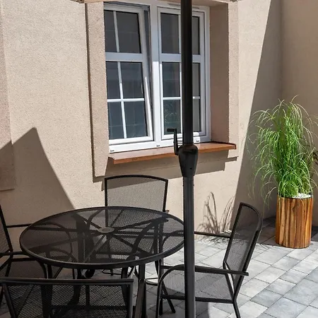 Apartment Platinum 25 Z Aneksem Kuchennym I Tarasem *