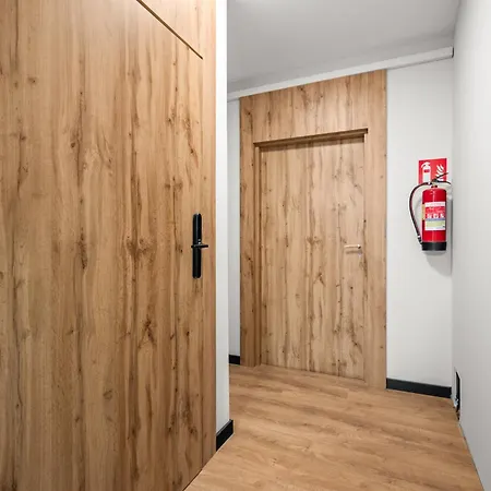 Apartment Platinum 25 Z Aneksem Kuchennym I Tarasem